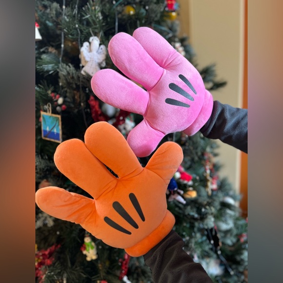 Mickey Mouse Hands Gloves HTF Pink & Orange Walt Disney World Disneyland Parks - Picture 1 of 3